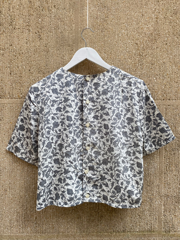 Cropped Vintage Blouse