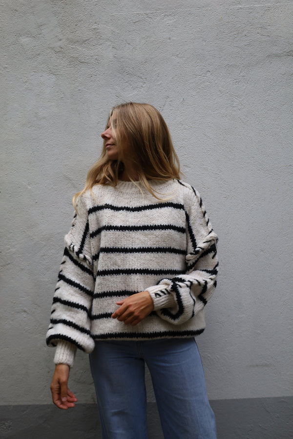 Cozy knit stripes