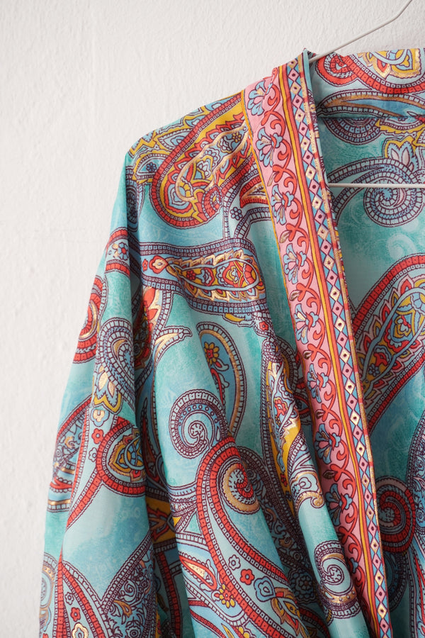 Kimono with silk