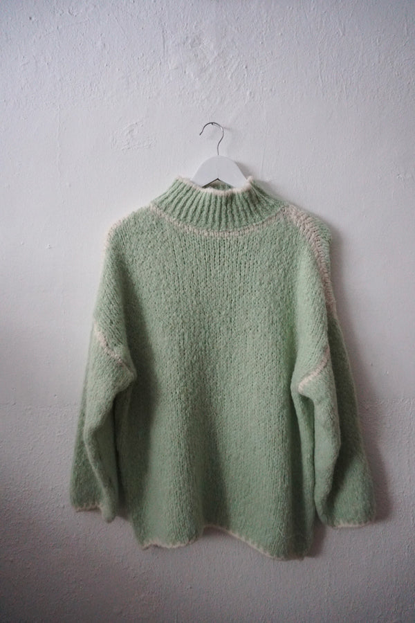 Cozy knit mint