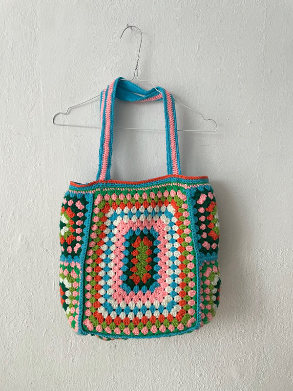 crochet shopper