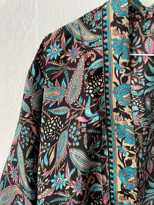 Kimono with silk
