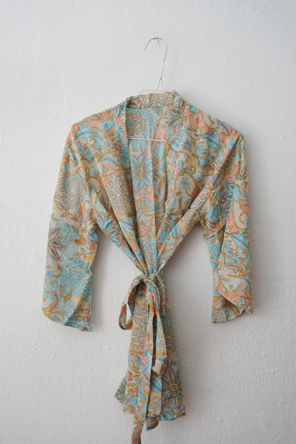Kimono with silk