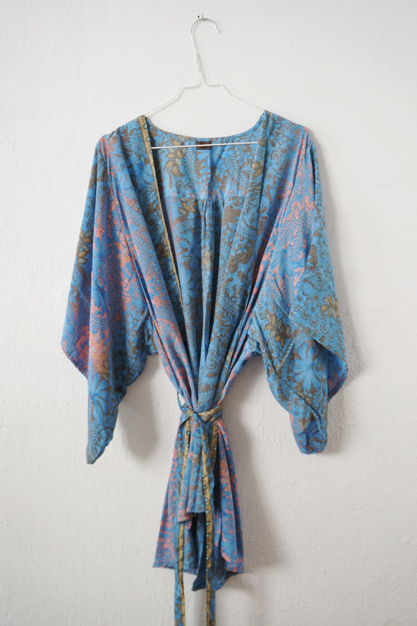 Kimono with silk