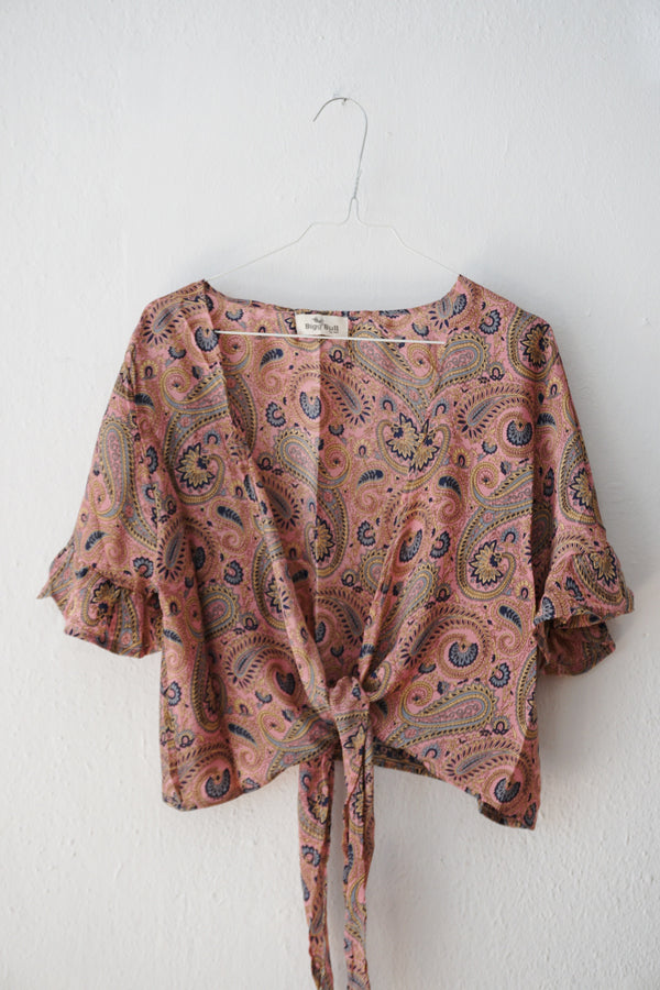 Blouse with silk
