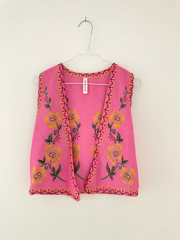 Vest floral pink