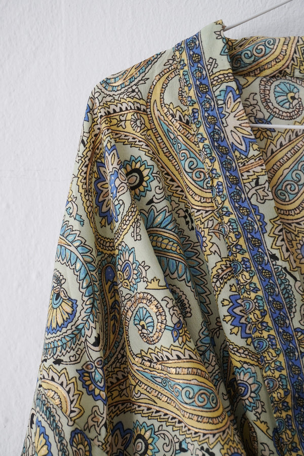 Kimono with silk
