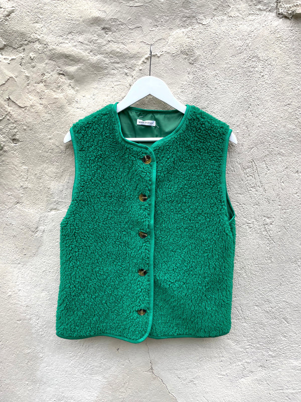Winter vest green