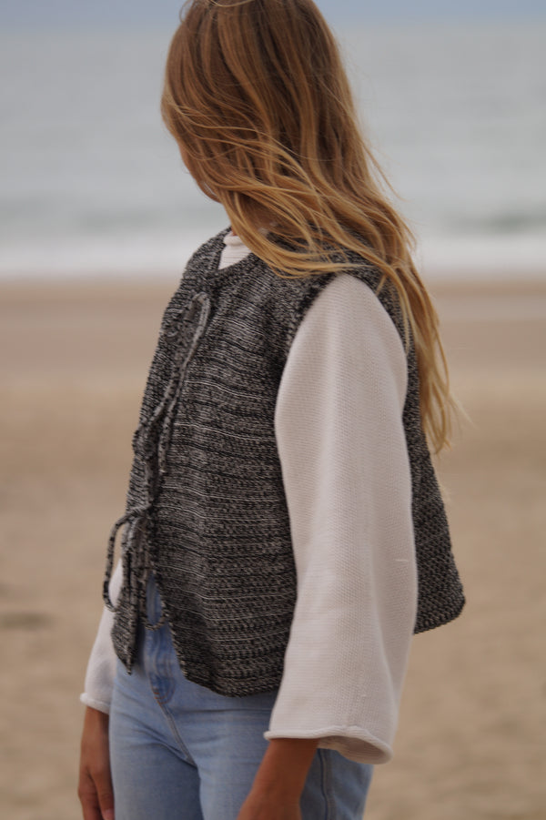 Knitted vest